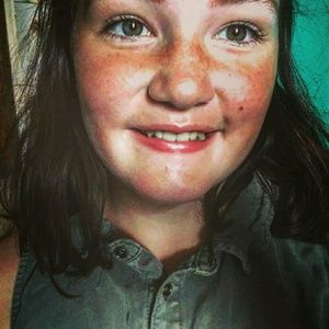 Meet your Posher, Kailey